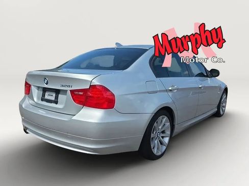 Used 2011 BMW 328i Sedan RWD image 7