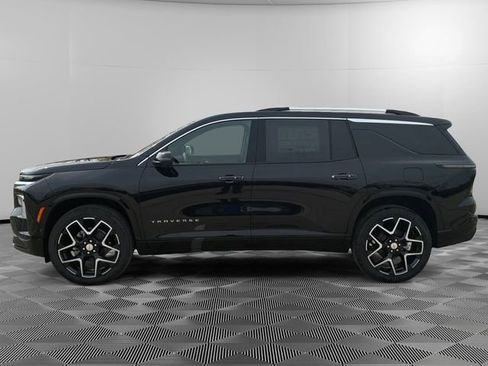 New 2026 Chevrolet Traverse High Country w/ LPO, Floor Liner Package AWD/4WD image 6