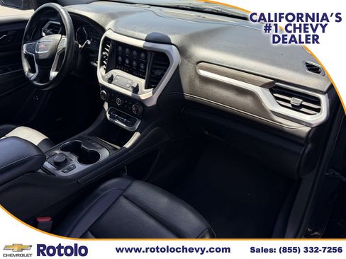 Used 2023 GMC Acadia SLT FWD image 7