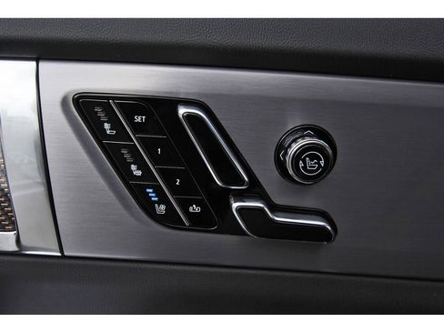 New 2026 Cadillac Vistiq Sport AWD/4WD image 23
