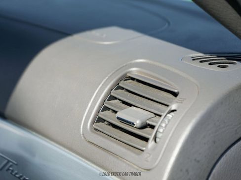 Used 2002 Ford Thunderbird RWD image 49
