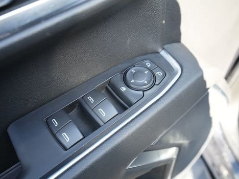 Used 2022 Chevrolet Silverado 1500 LT image 22