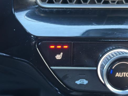 Used 2022 Honda Civic EX-L image 32