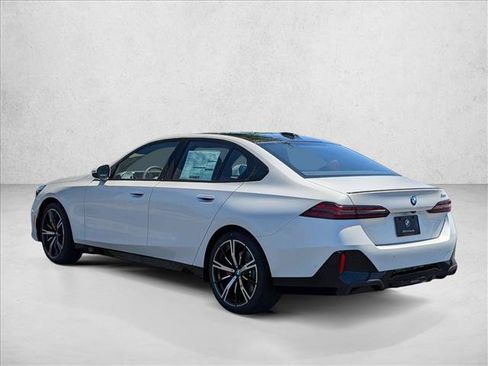 New 2027 BMW 530i w/ M Sport Package RWD image 2