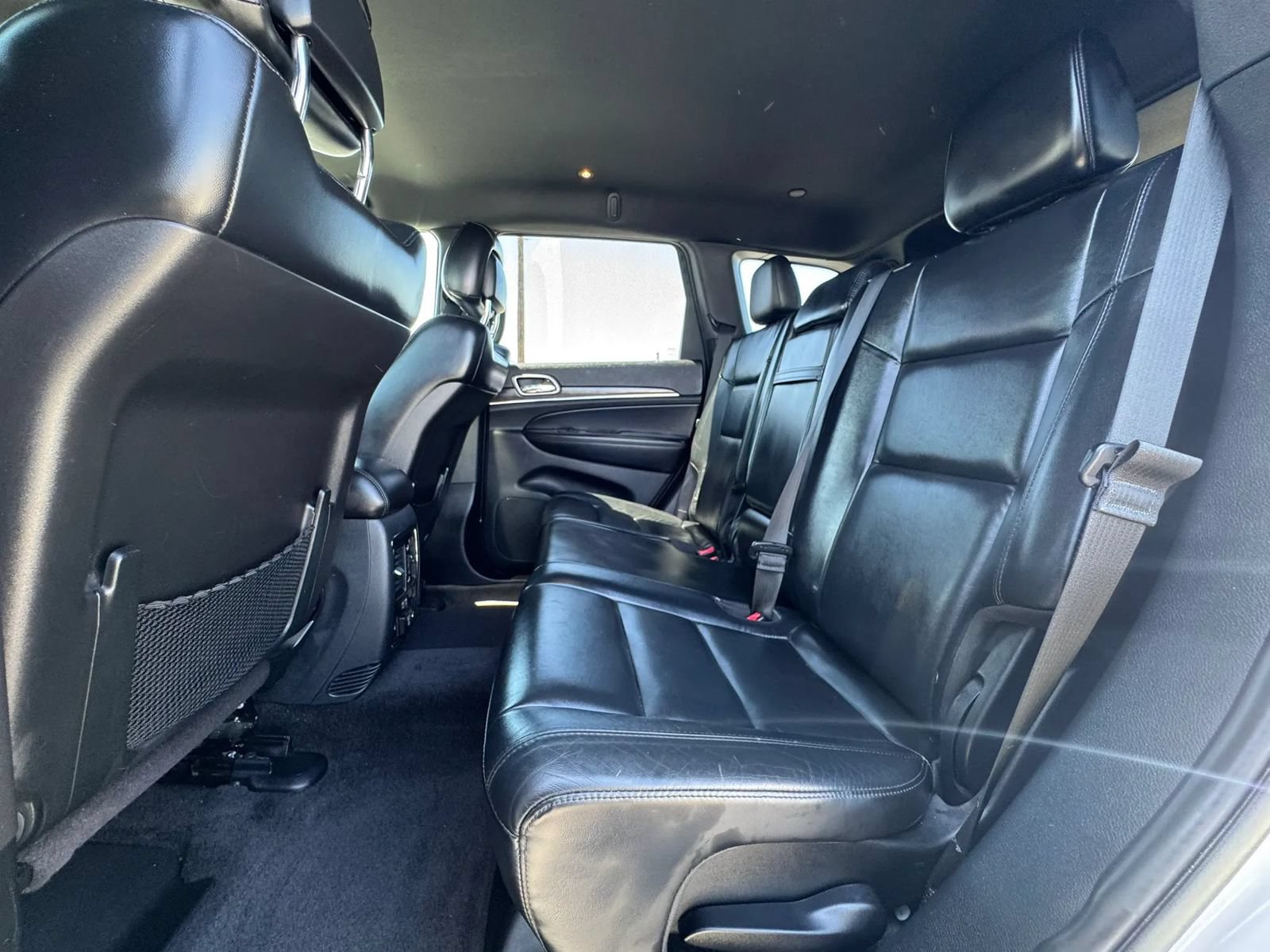 Used 2018 Jeep Grand Cherokee Limited AWD/4WD image 23