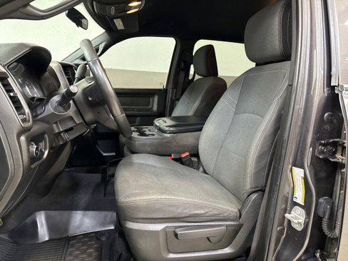 Used 2022 RAM 3500 Tradesman image 14