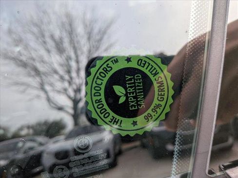 Used 2023 BMW 230i Coupe w/ Premium Package image 27