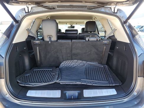 Used 2019 INFINITI QX60 Luxe w/ Essential Package image 17