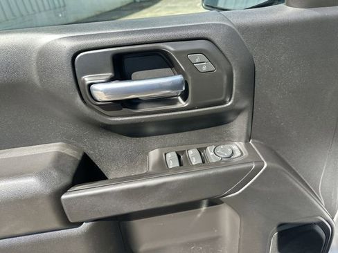 Used 2021 Chevrolet Silverado 1500 Custom AWD/4WD image 16