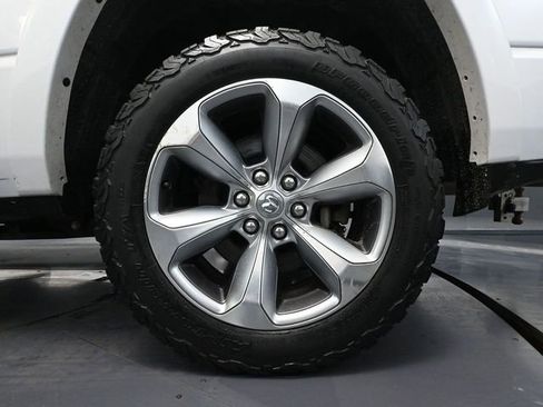 Used 2020 RAM 1500 Limited AWD/4WD image 14
