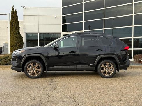 Used 2025 Toyota RAV4 Woodland Edition image 6