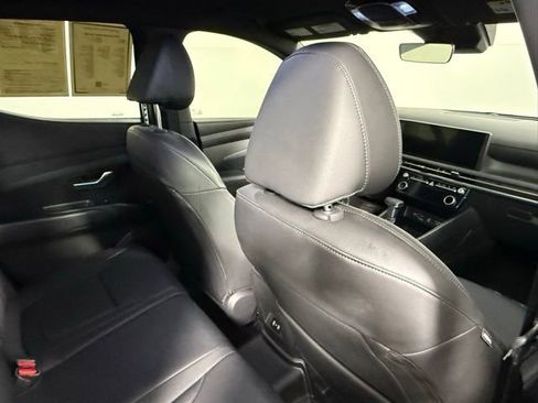 Used 2025 Hyundai Santa Cruz SEL image 46