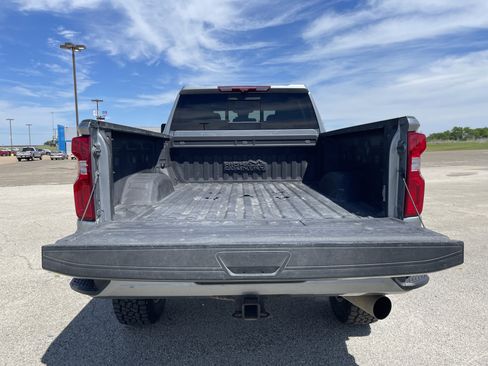 Used 2024 Chevrolet Silverado 2500 High Country w/ High Country Premium Package image 14