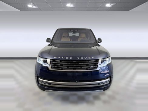 Used 2023 Land Rover Range Rover Long Wheelbase SE AWD/4WD image 6