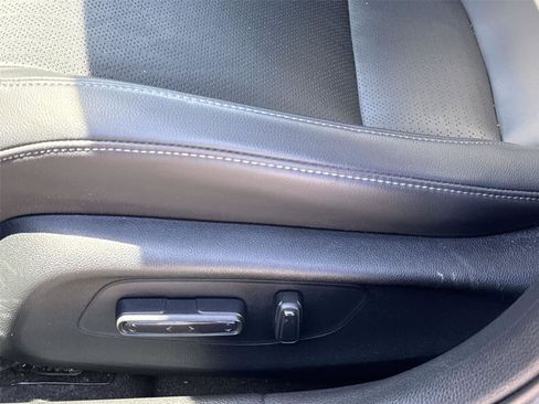 Used 2023 Honda Civic Touring image 12
