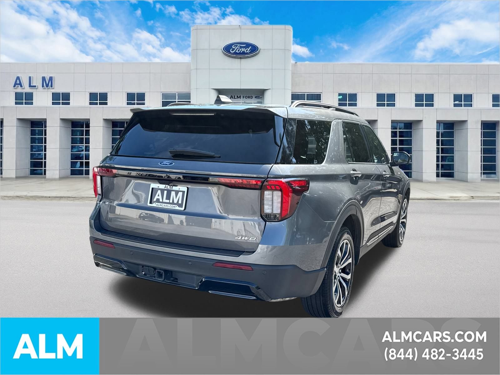 Used 2025 Ford Explorer ST-Line AWD/4WD image 5