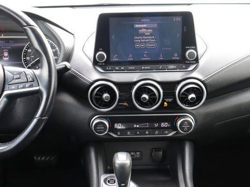 Used 2020 Nissan Sentra SV FWD image 14