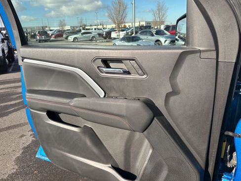 Used 2023 Chevrolet Colorado Z71 w/ Z71 Convenience Package 2 image 20