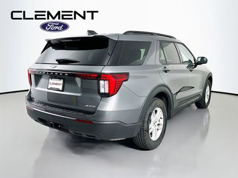 New 2026 Ford Explorer Active image 6