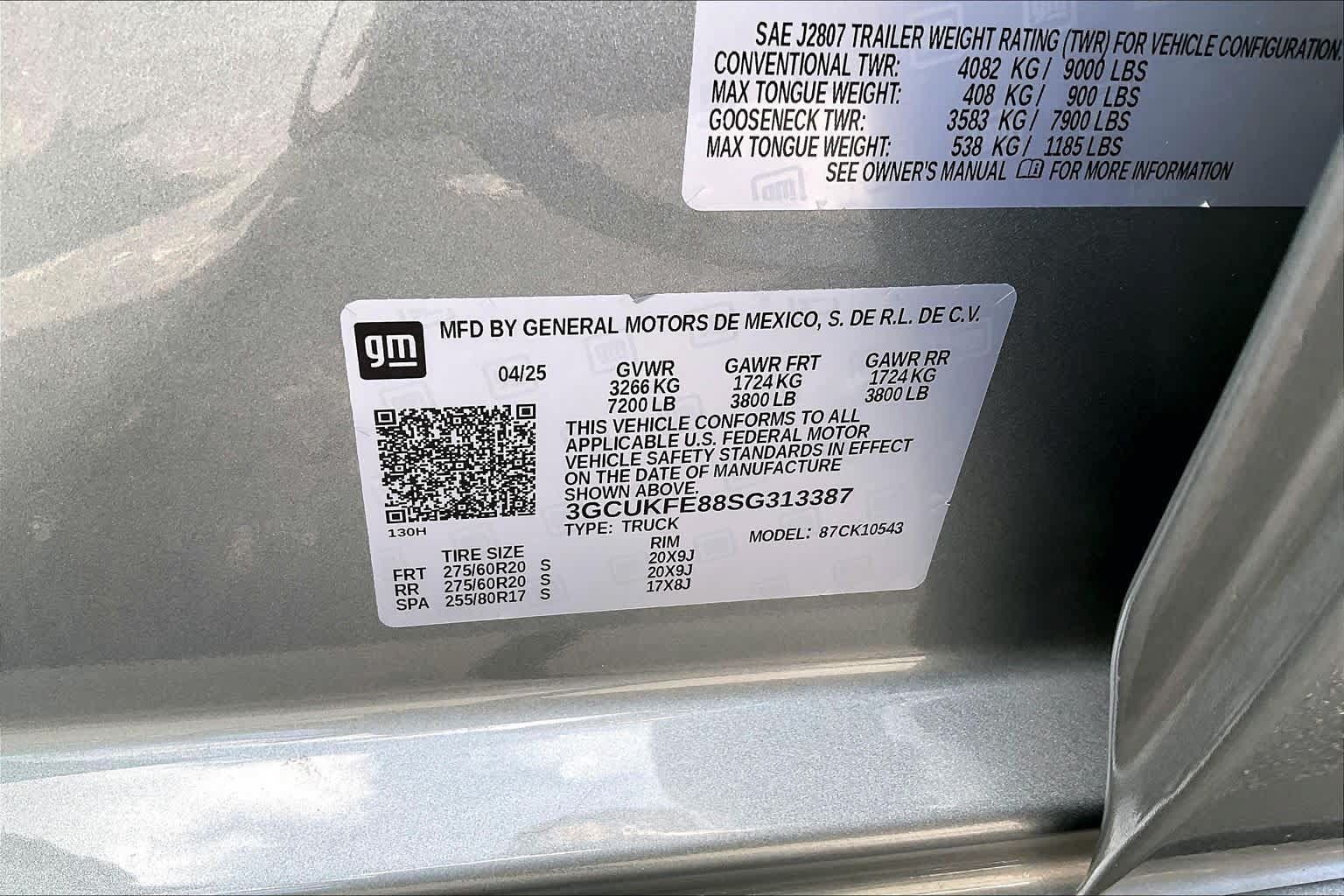 Used 2025 Chevrolet Silverado 1500 LT Trail Boss w/ Convenience Package II AWD/4WD image 58
