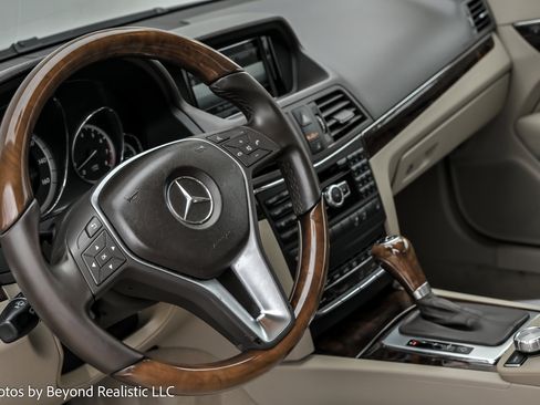 Used 2013 Mercedes-Benz E 350 E 350 image 31