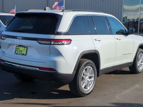 New 2026 Jeep Grand Cherokee Laredo X AWD/4WD image 4