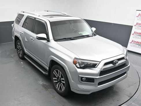 Used 2019 Toyota 4Runner Limited image 25
