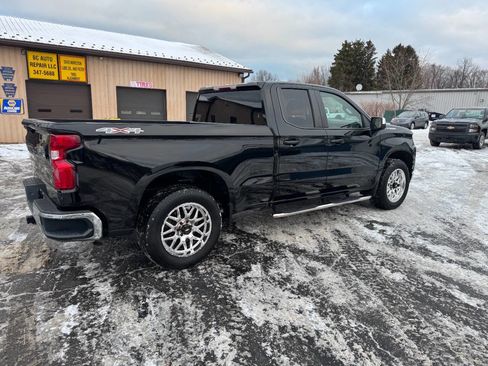 Used 2020 Chevrolet Silverado 1500 LT w/ Trailering Package image 7