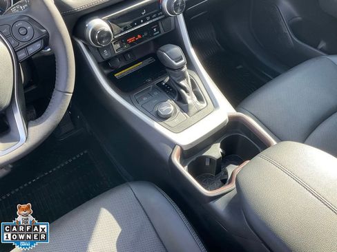 Used 2021 Toyota RAV4 Limited AWD/4WD image 44