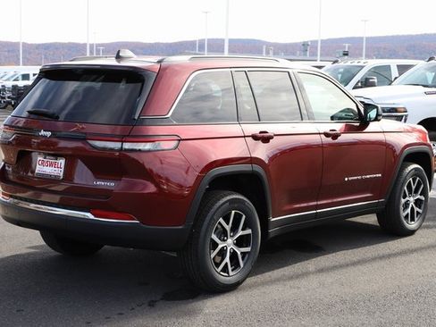 New 2025 Jeep Grand Cherokee Limited image 5