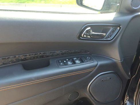 Certified 2023 Dodge Durango R/T w/ Hemi Orange Plus Package AWD/4WD image 9