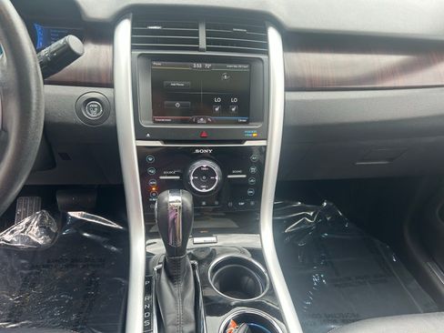 Used 2013 Ford Edge Limited image 17