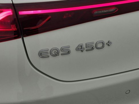 Used 2022 Mercedes-Benz EQS 450+ Sedan image 37