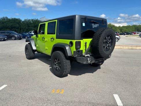 Used 2012 Jeep Wrangler Unlimited Sport w/ PWR Convenience Group AWD/4WD image 3