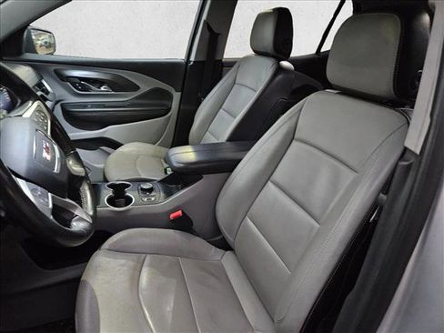 Used 2019 GMC Terrain SLT image 16