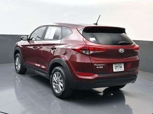 Used 2017 Hyundai Tucson SE image 8