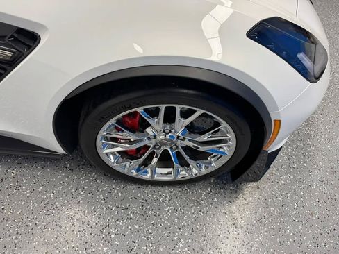 Used 2016 Chevrolet Corvette Z06 w/ 3LZ Preferred Equipment Group RWD image 22