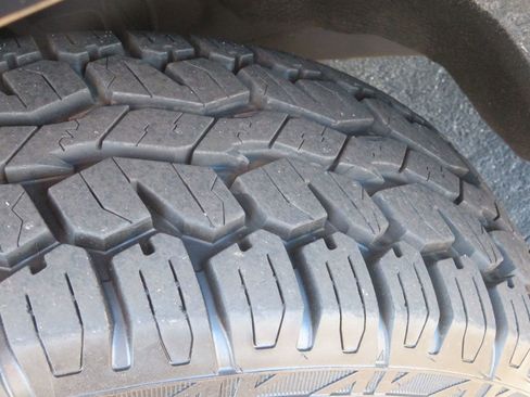 Used 2014 Chevrolet Silverado 1500 LTZ w/ Max Trailering Package image 16