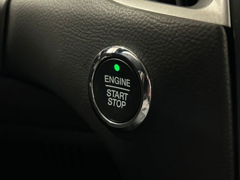 Used 2022 Ford Edge SEL w/ Convenience Package image 12