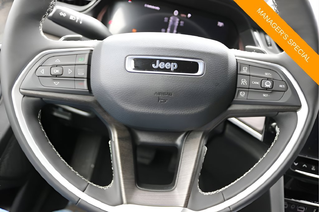 New 2026 Jeep Grand Cherokee Limited RWD image 20