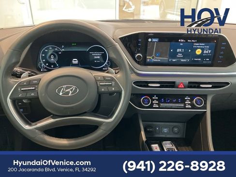 Used 2020 Hyundai Sonata Limited FWD image 14