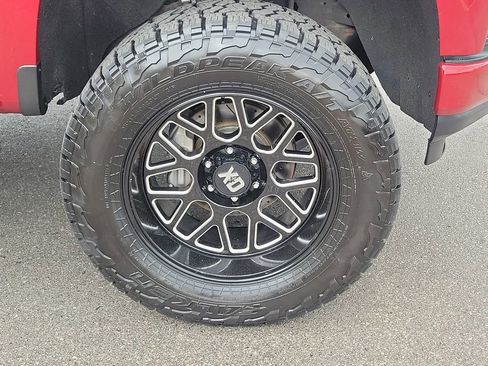 Used 2019 Chevrolet Silverado 1500 RST AWD/4WD image 8