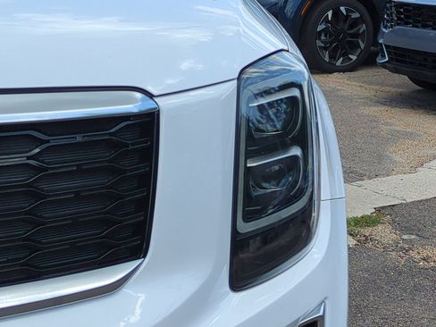 Certified 2022 Kia Telluride SX FWD image 10