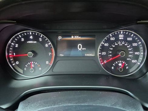 Used 2023 Kia Forte LXS FWD image 11