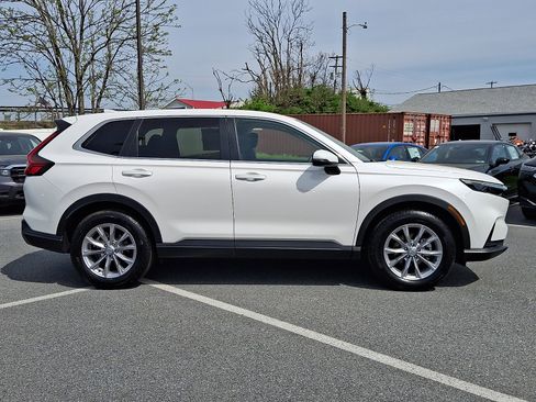 Certified 2023 Honda CR-V EX image 7