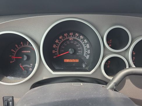 Used 2010 Toyota Tundra 2WD Double Cab image 21