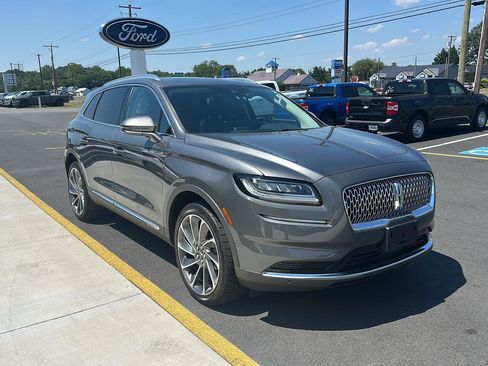 Used 2023 Lincoln Nautilus Reserve w/ Equipment Group 201A AWD/4WD image 3