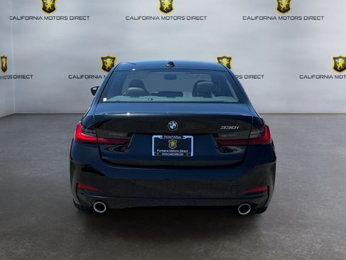 Used 2025 BMW 330i Sedan RWD image 4