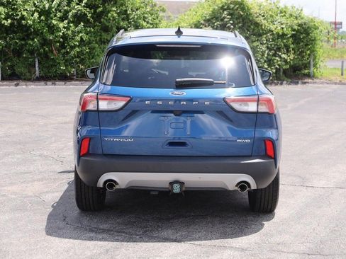 Used 2022 Ford Escape Titanium w/ Class II Trailer Tow Package AWD/4WD image 6