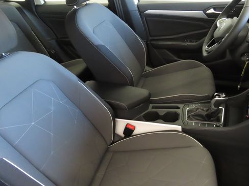 Used 2026 Volkswagen Jetta Sport FWD image 25